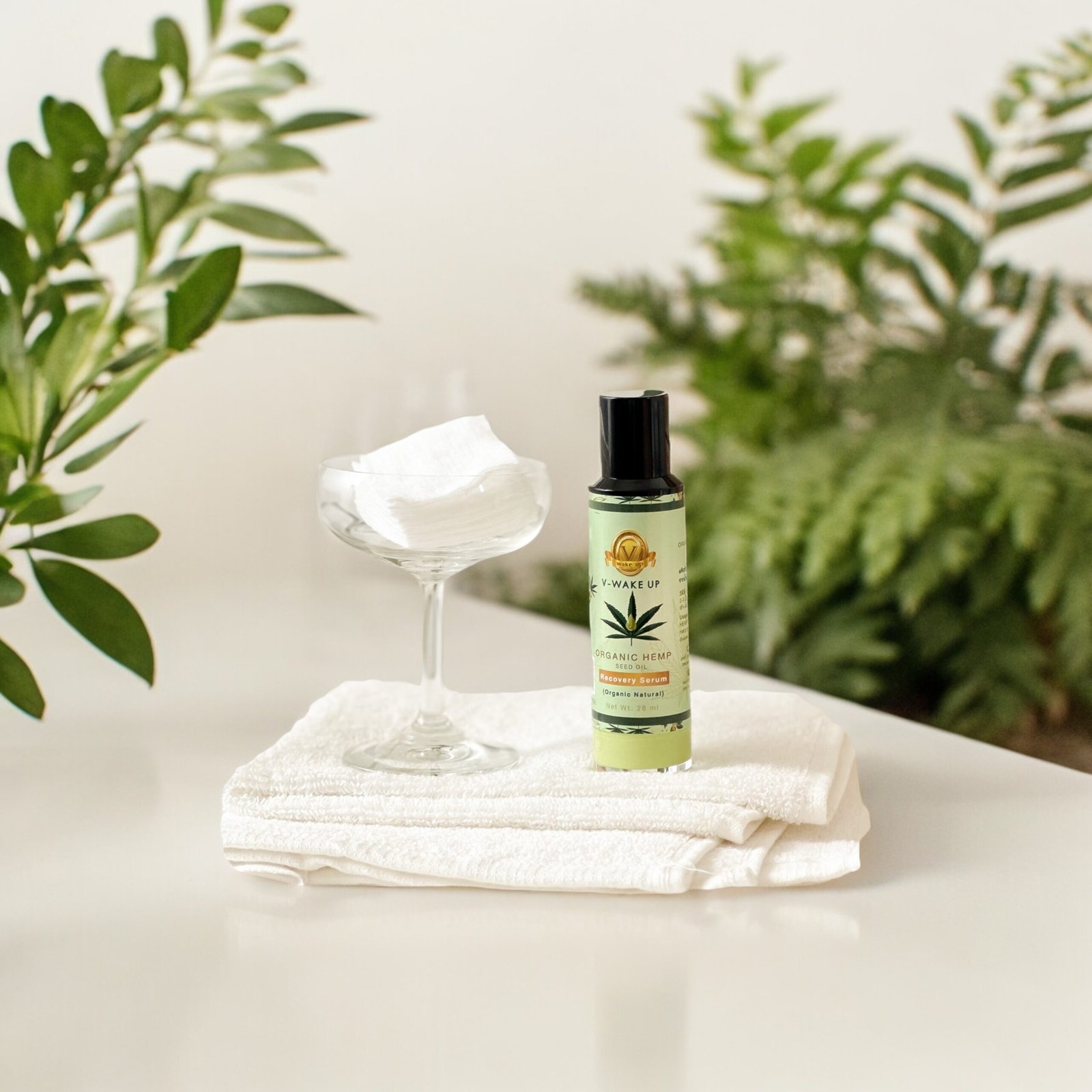 V Wake Up HEMP Recovery Face Serum, Improve Skin Radiance, Reduce Wrinkles, Dark Circles & Hydretes Skins - Image 3